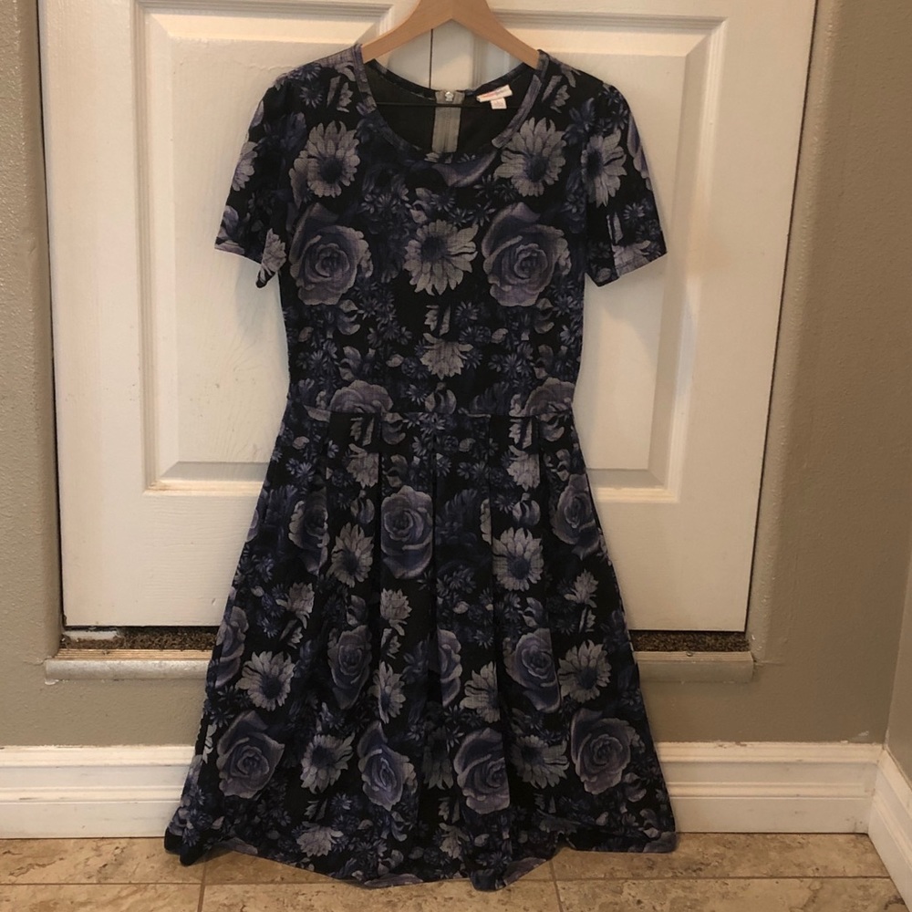 Lularoe Amelia Dress